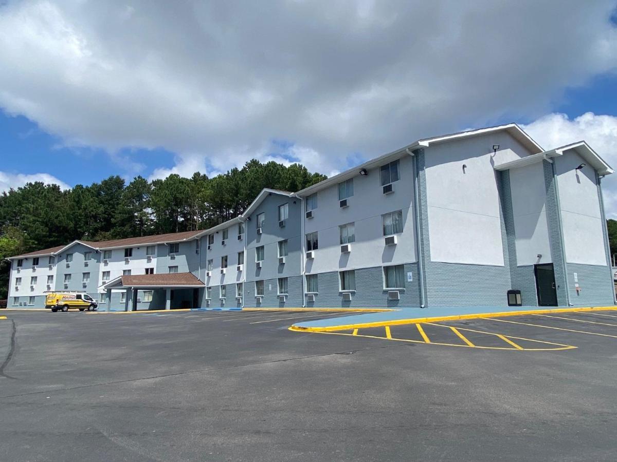 Super 8 By Wyndham Homewood Birmingham Area Eksteriør billede