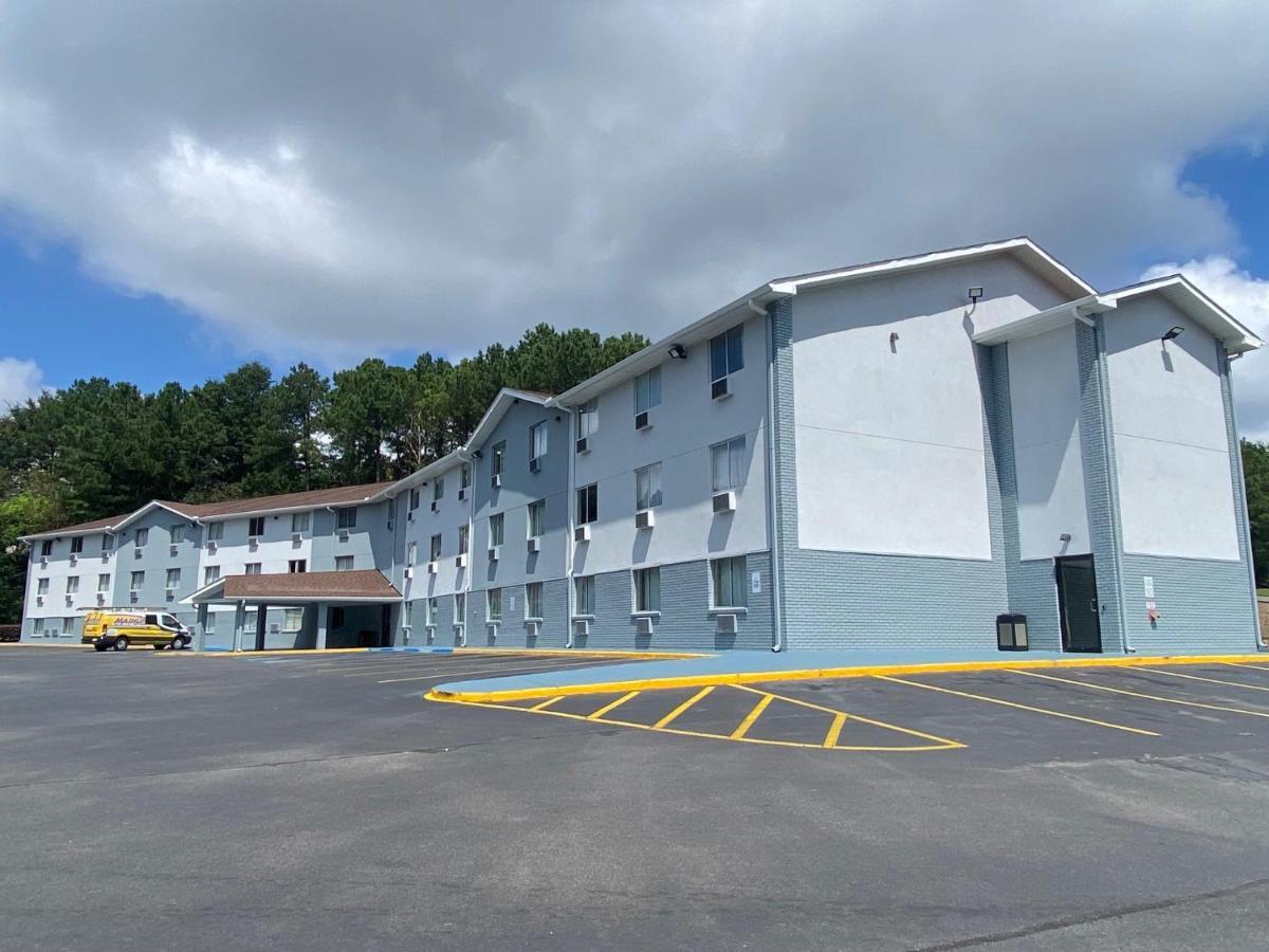 Super 8 By Wyndham Homewood Birmingham Area Eksteriør billede